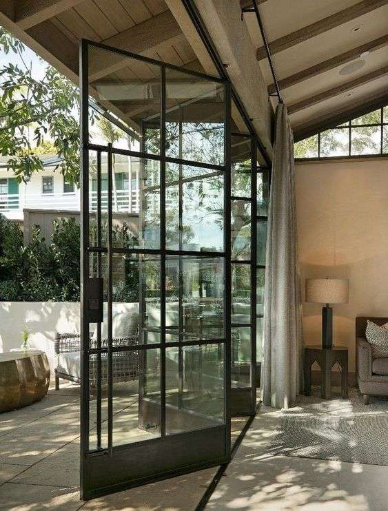 Price of sliding partitions for balcony